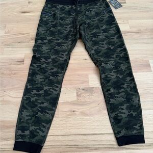 BYLT Camo Jogger Sweatpants - Olive & Black